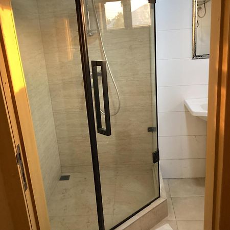 Adis Hotels 伊巴丹 外观 照片