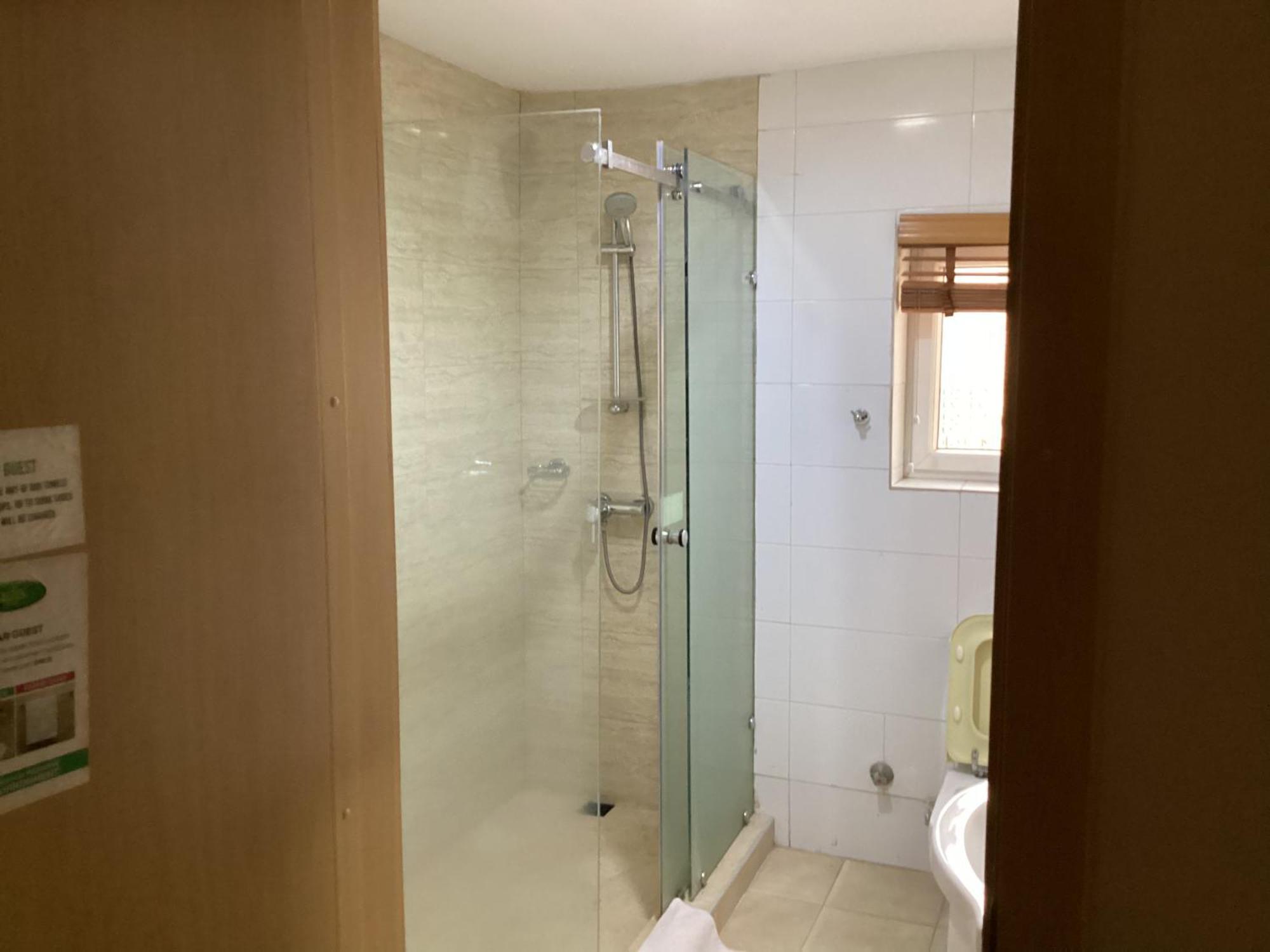 Adis Hotels 伊巴丹 外观 照片